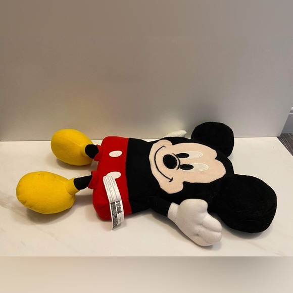 Mickey Mouse Sega Plush - Picture 2 of 4
